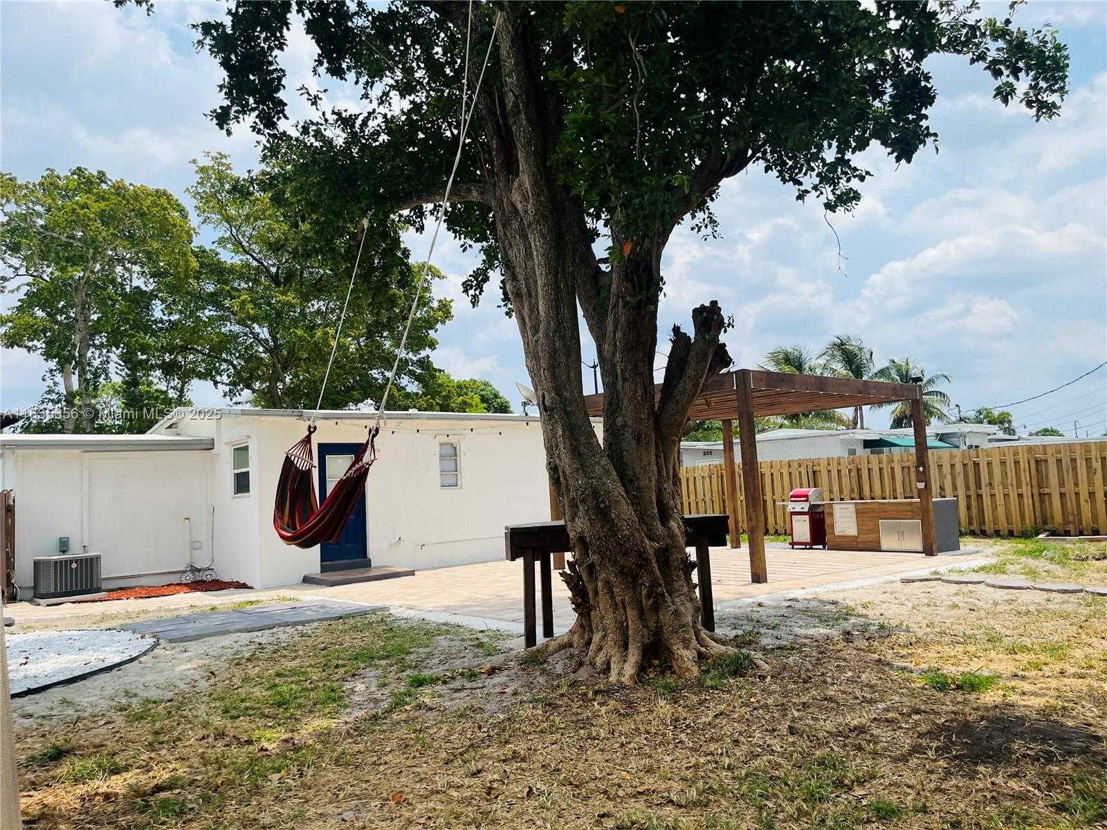 Small Image of 5301 NORTH EAST 17TH AVE, Pompano Beach Number 18