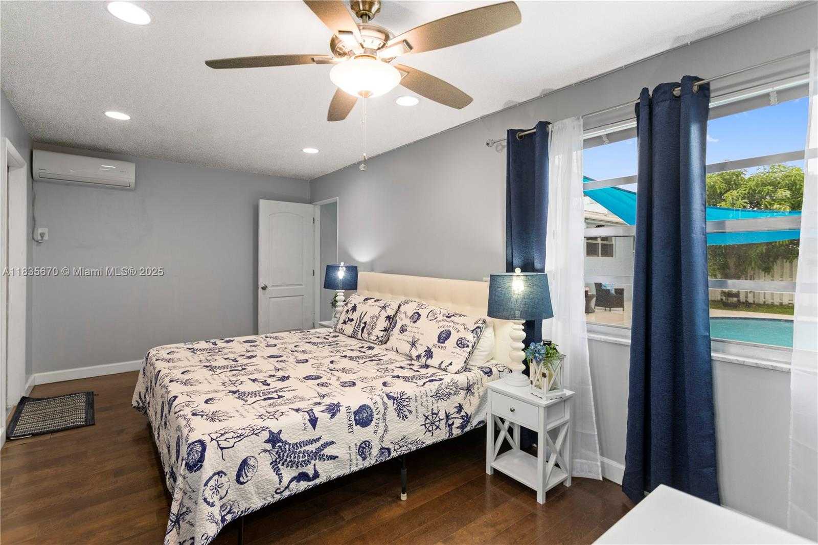 Small Image of 4515 JACKSON ST, Hollywood Number 38