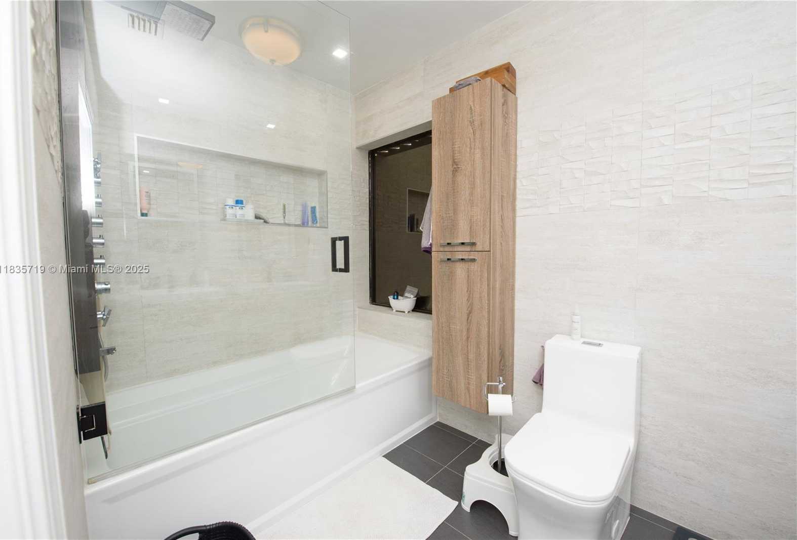 Small Image of 28242 SOUTH WEST 163RD CT, Homestead Number 15
