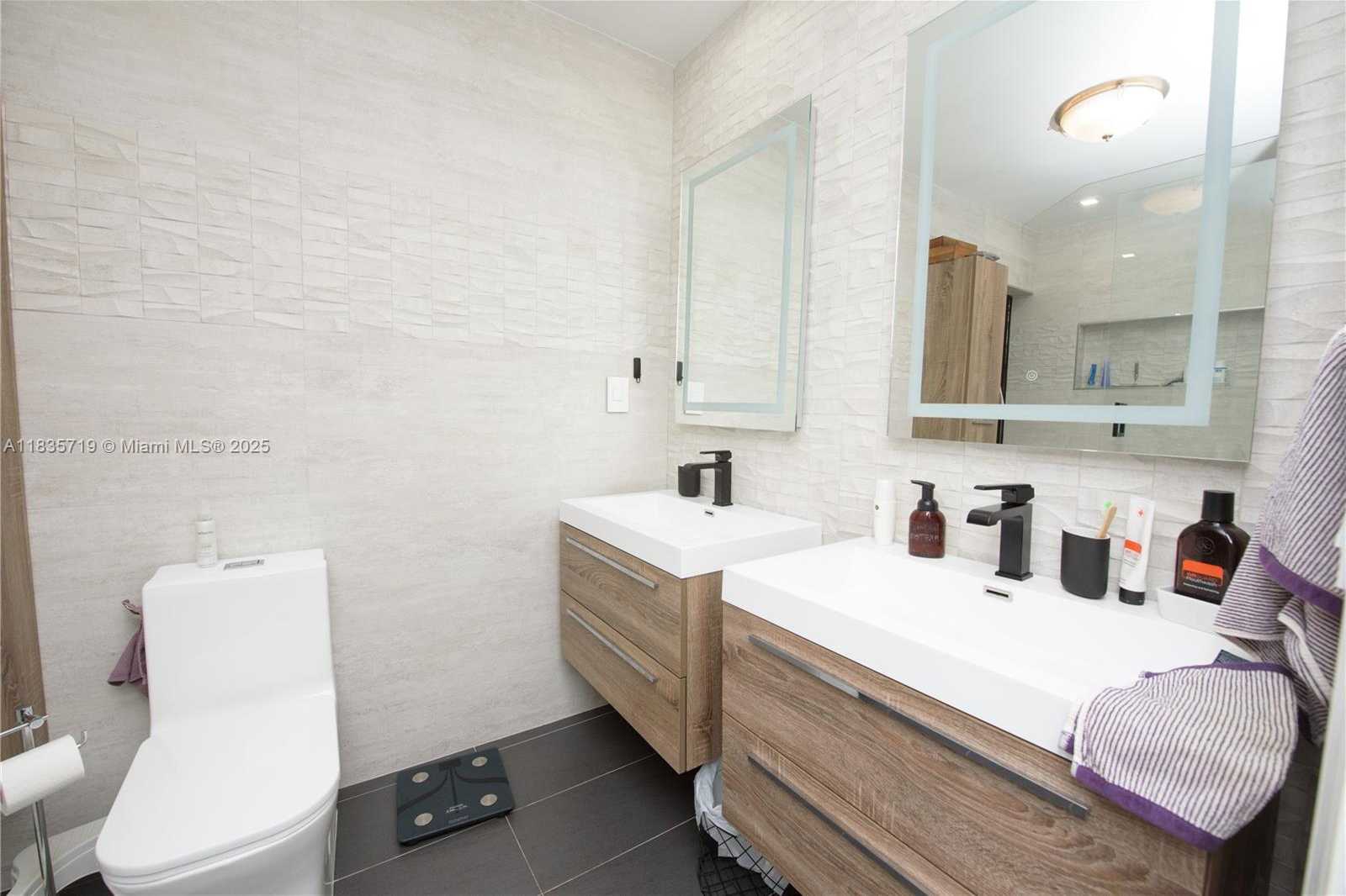 Small Image of 28242 SOUTH WEST 163RD CT, Homestead Number 16