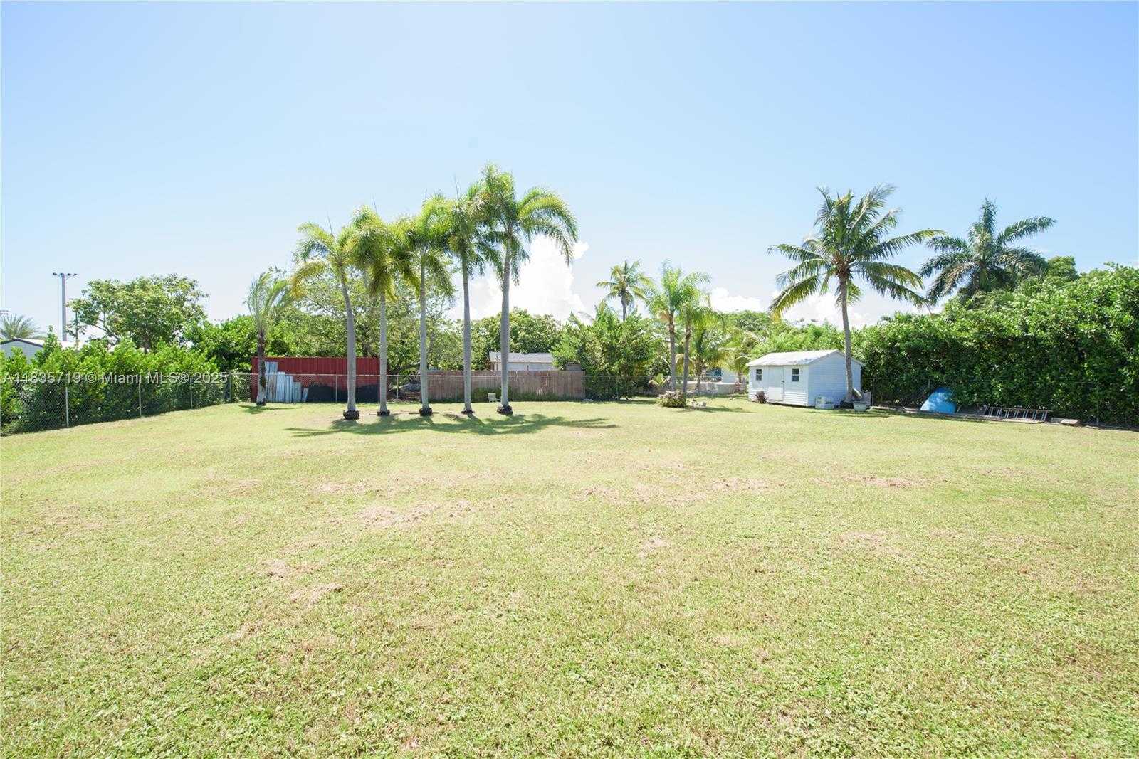 Small Image of 28242 SOUTH WEST 163RD CT, Homestead Number 20