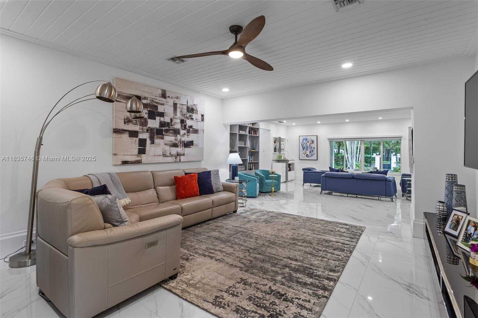 Small Image of 711 SUNSET RD, Coral Gables Number 24