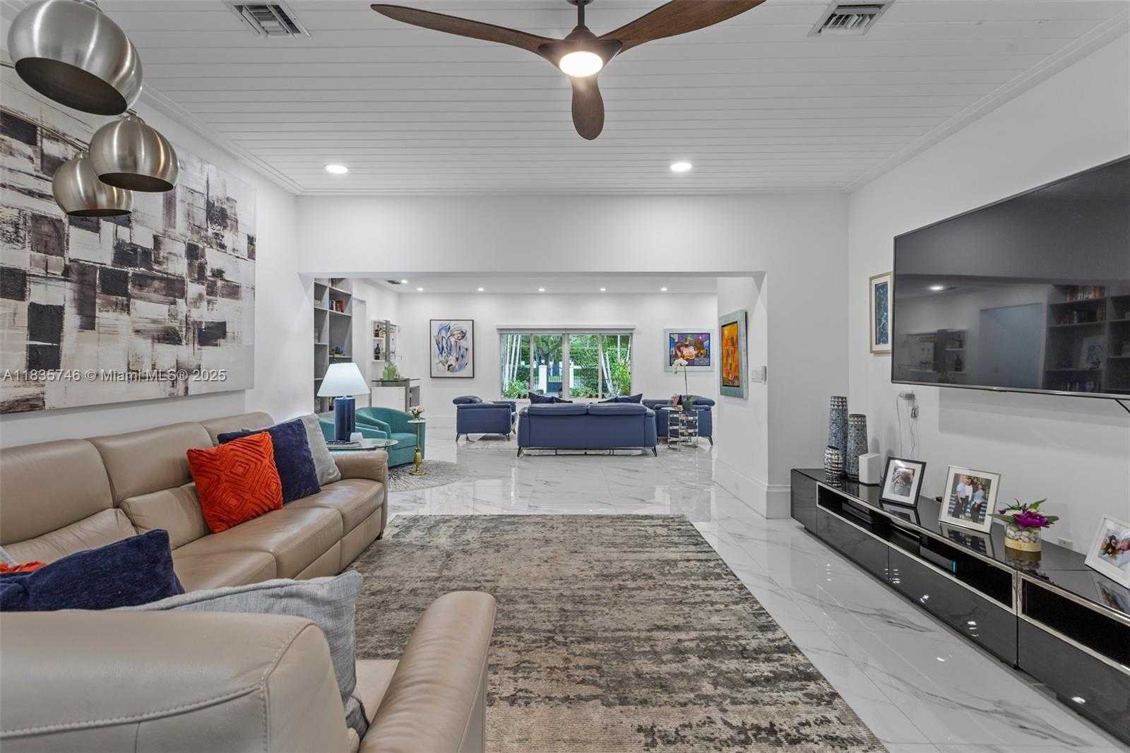 Small Image of 711 SUNSET RD, Coral Gables Number 25