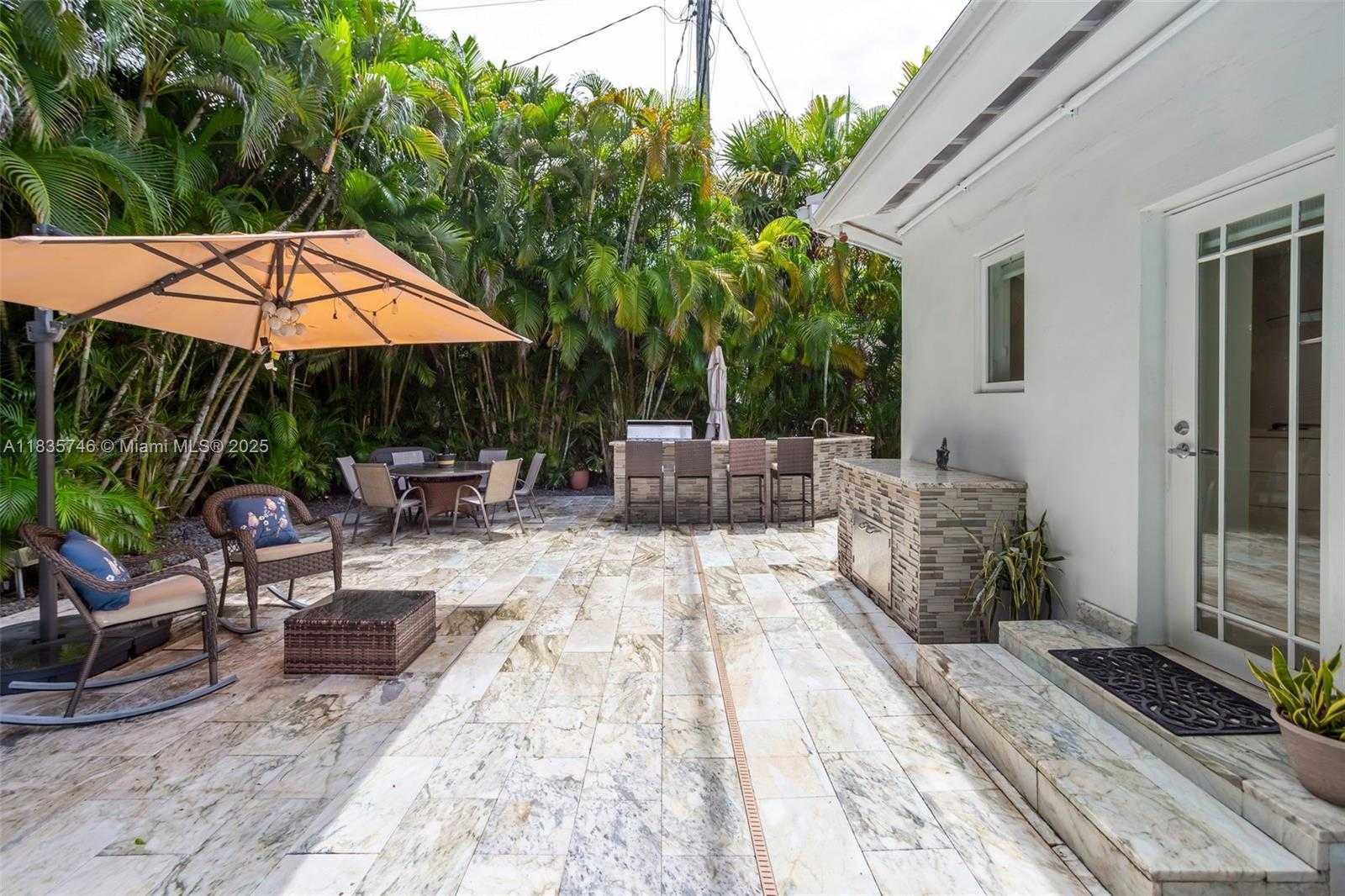 Small Image of 711 SUNSET RD, Coral Gables Number 39