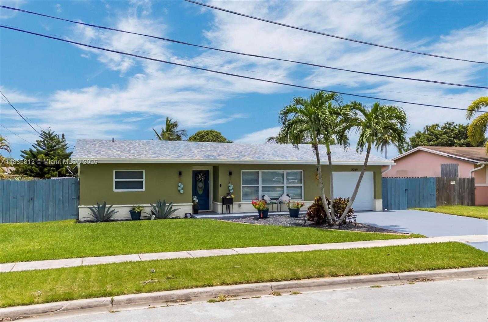 Small Image of 2239 NORTH WEST 65TH AVE, Margate Number 34