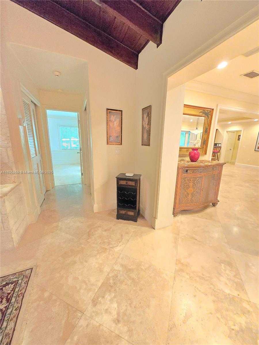 Small Image of 7895 SOUTH WEST 122ND ST, Pinecrest Number 43