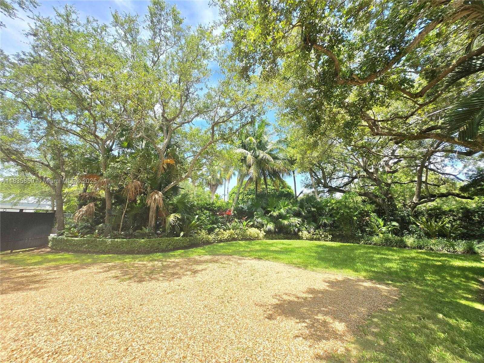 Small Image of 7895 SOUTH WEST 122ND ST, Pinecrest Number 64