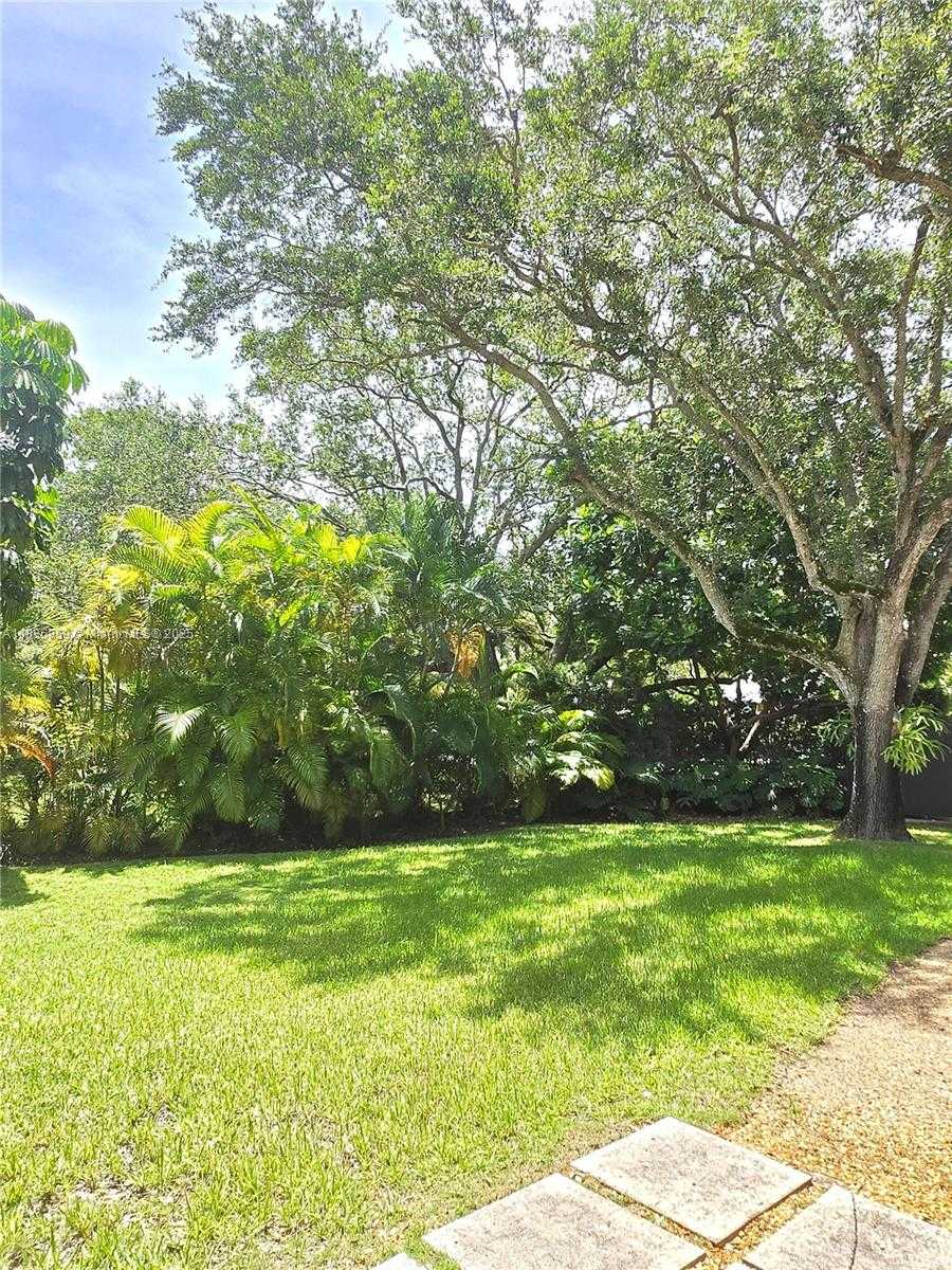 Small Image of 7895 SOUTH WEST 122ND ST, Pinecrest Number 68