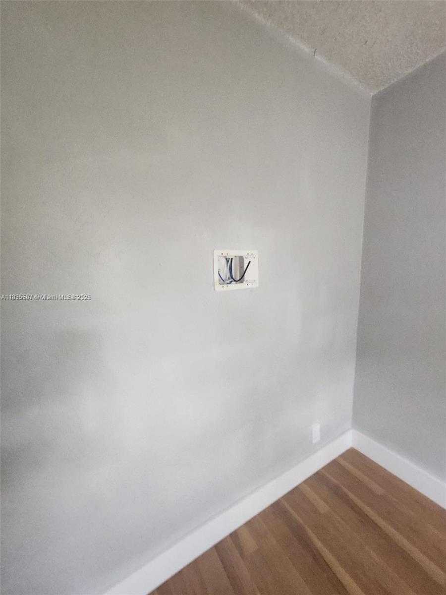 Small Image of 817 NORTH WEST 17TH ST, Fort Lauderdale Number 31