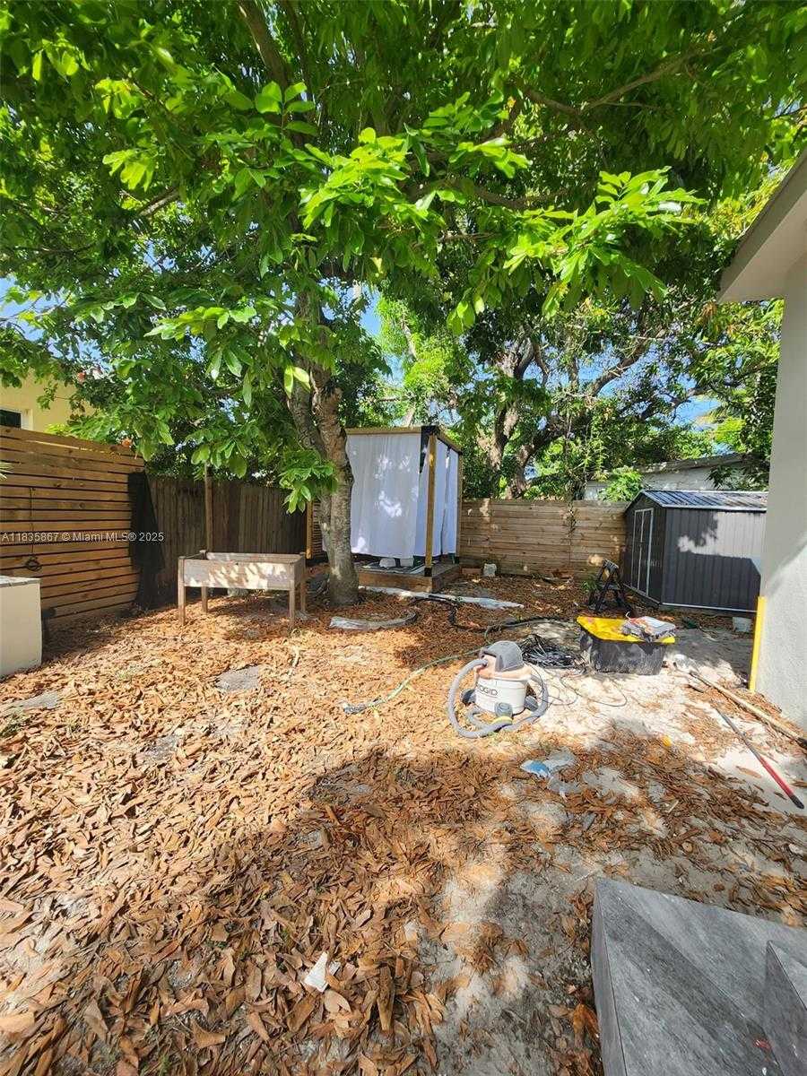 Small Image of 817 NORTH WEST 17TH ST, Fort Lauderdale Number 39