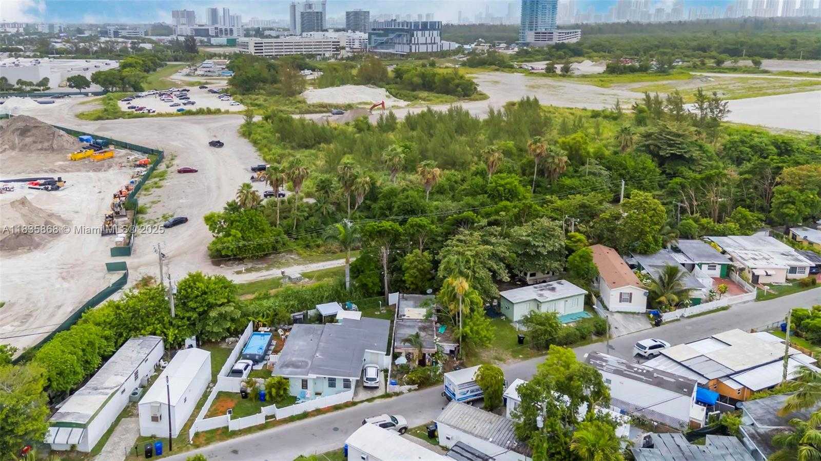 Small Image of 2255 NORTH EAST 137TH ST, North Miami Beach Number 10