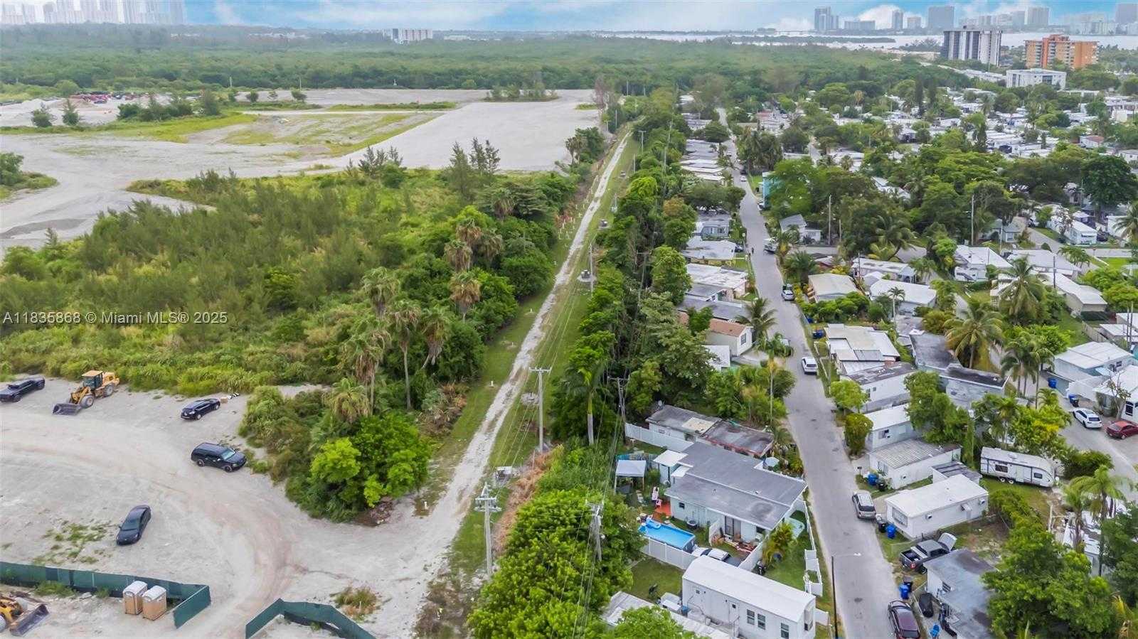 Small Image of 2255 NORTH EAST 137TH ST, North Miami Beach Number 13