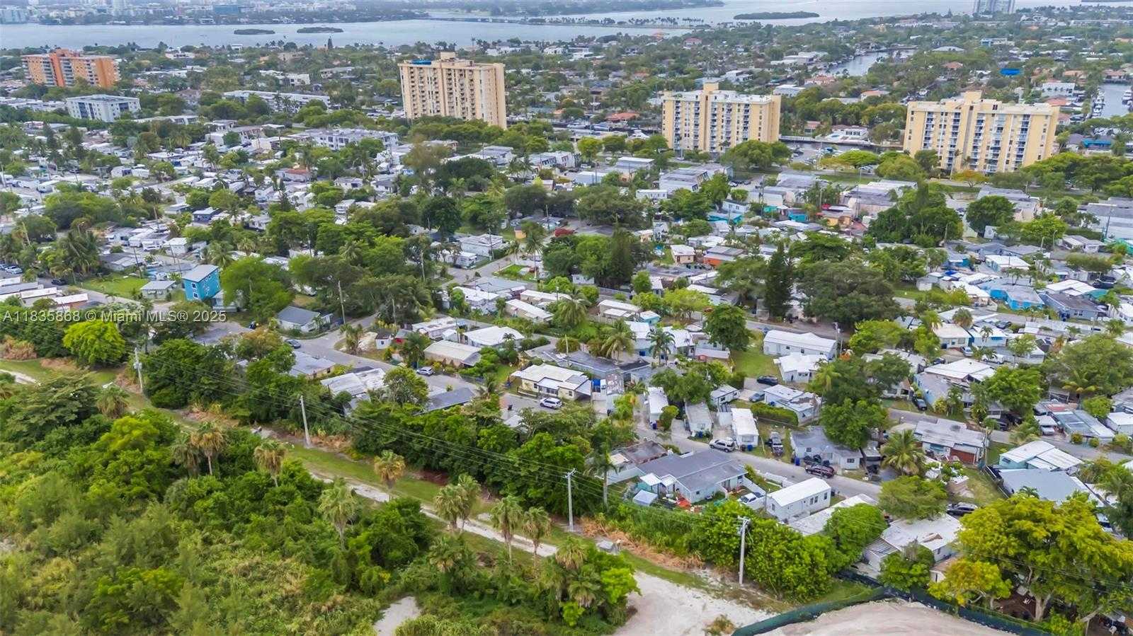 Small Image of 2255 NORTH EAST 137TH ST, North Miami Beach Number 15