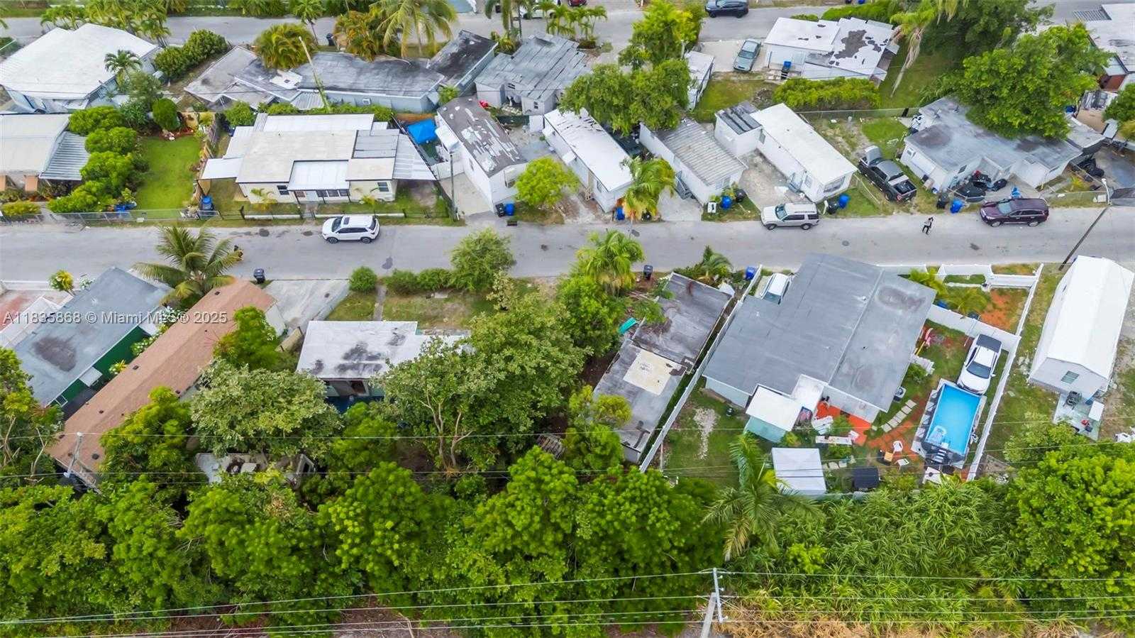 Small Image of 2255 NORTH EAST 137TH ST, North Miami Beach Number 18
