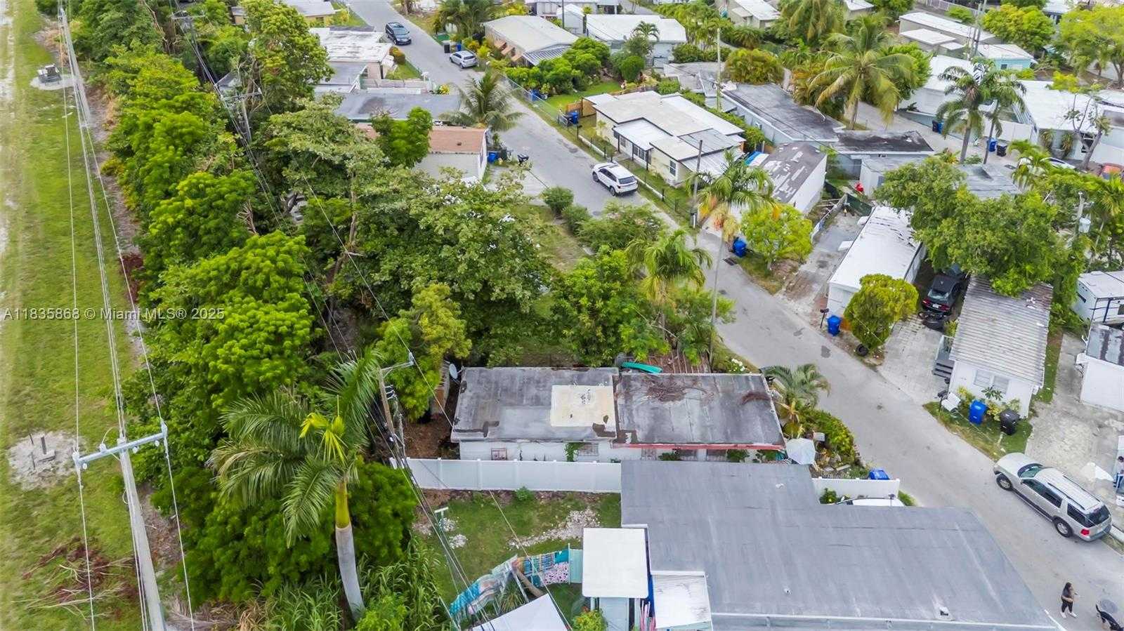 Small Image of 2255 NORTH EAST 137TH ST, North Miami Beach Number 22