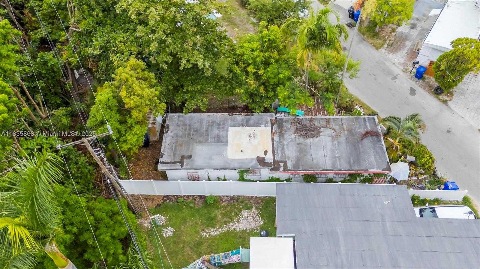 Small Image of 2255 NORTH EAST 137TH ST, North Miami Beach Number 23