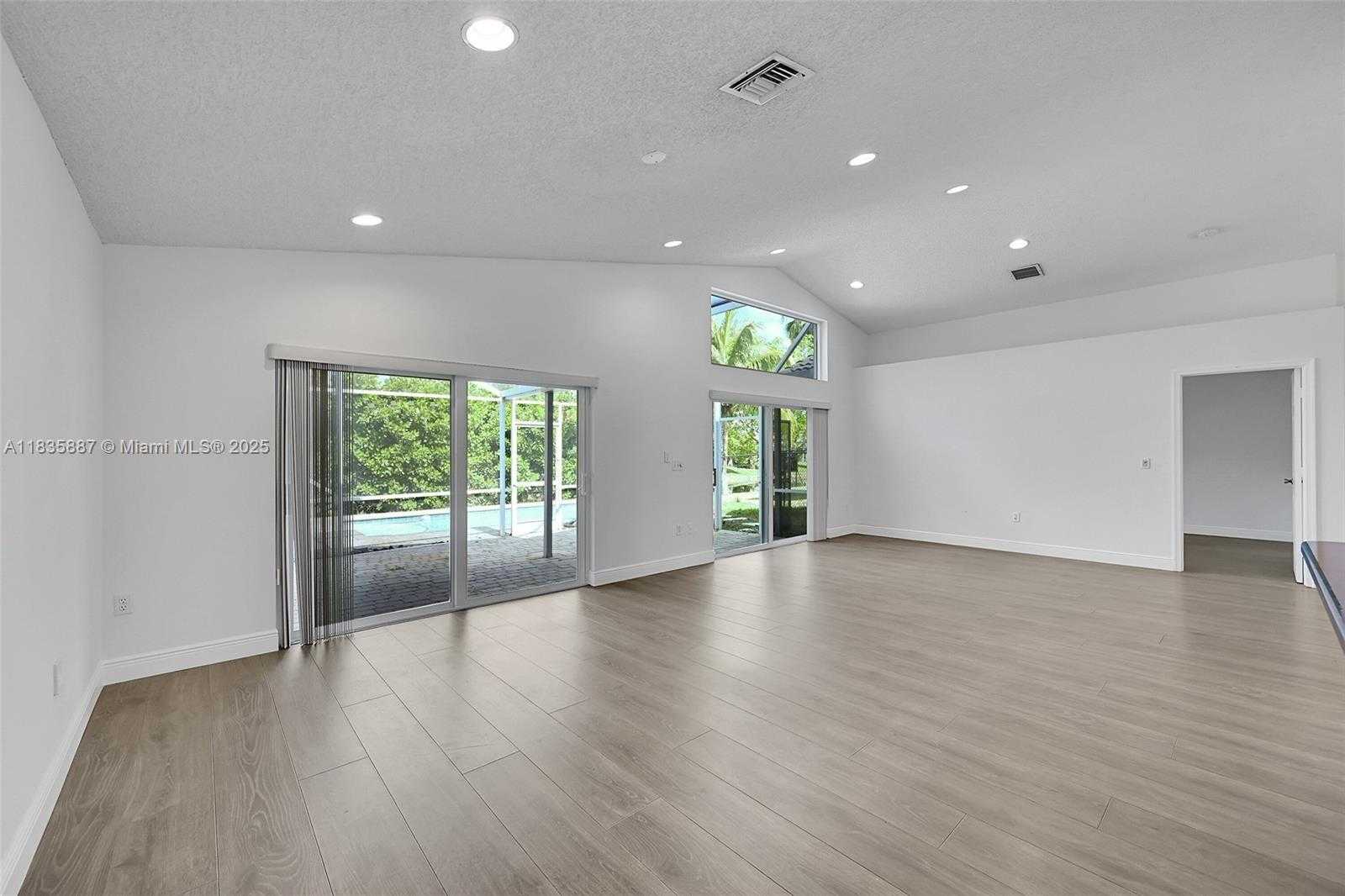 Small Image of 5382 NORTH WEST 120TH AVE, Coral Springs Number 5