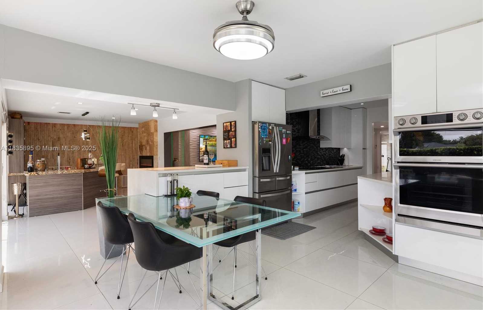 Small Image of 5712 WHITE HICKORY CIR, Tamarac Number 21