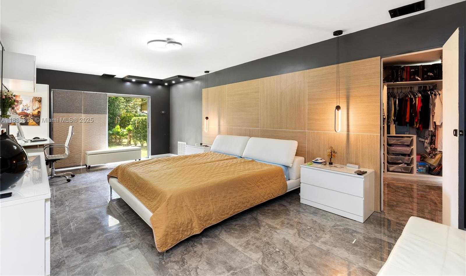 Small Image of 5712 WHITE HICKORY CIR, Tamarac Number 22