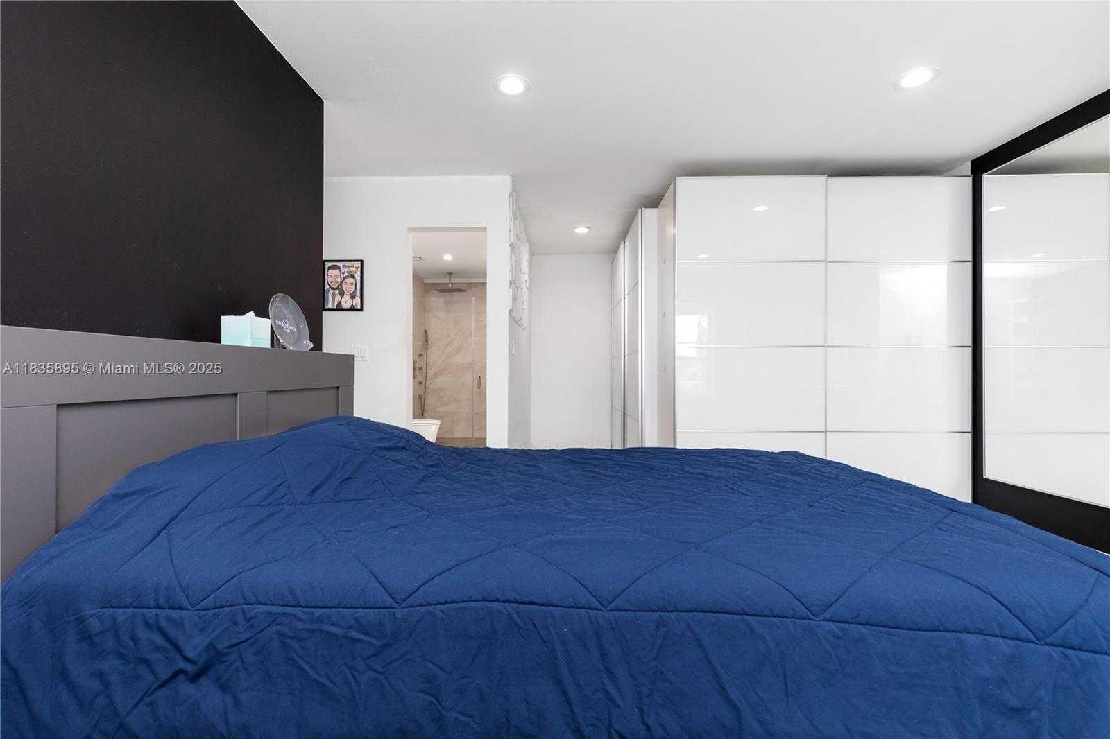 Small Image of 5712 WHITE HICKORY CIR, Tamarac Number 27