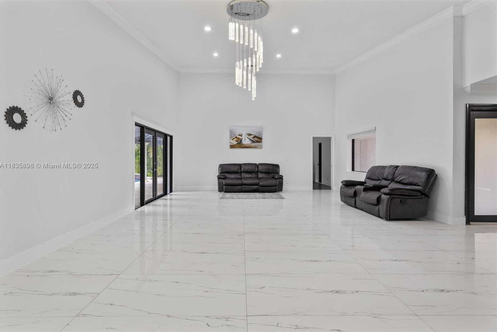 Small Image of 11965 SOUTH WEST 15TH CT, Davie Number 20