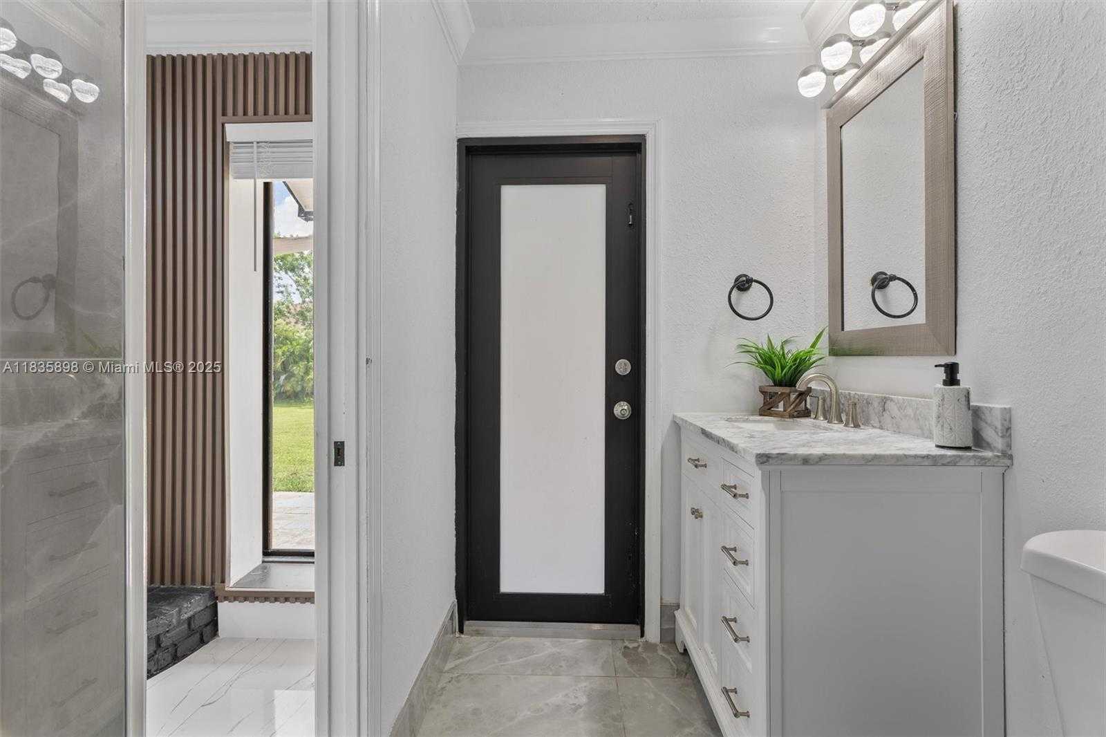 Small Image of 11965 SOUTH WEST 15TH CT, Davie Number 28