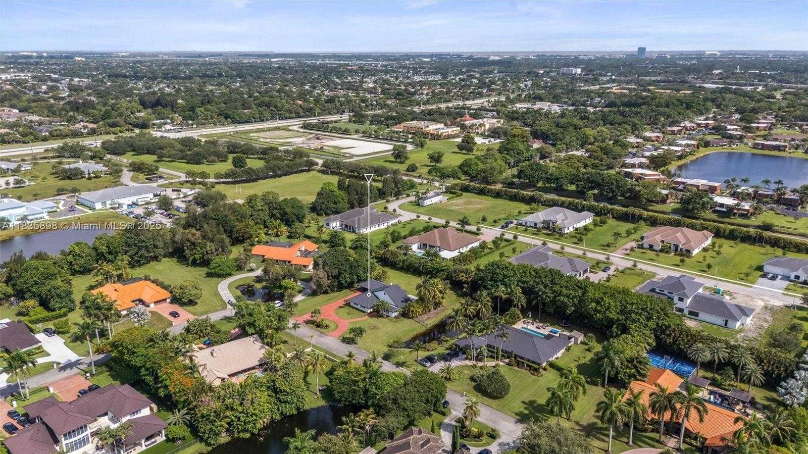 Small Image of 11965 SOUTH WEST 15TH CT, Davie Number 39