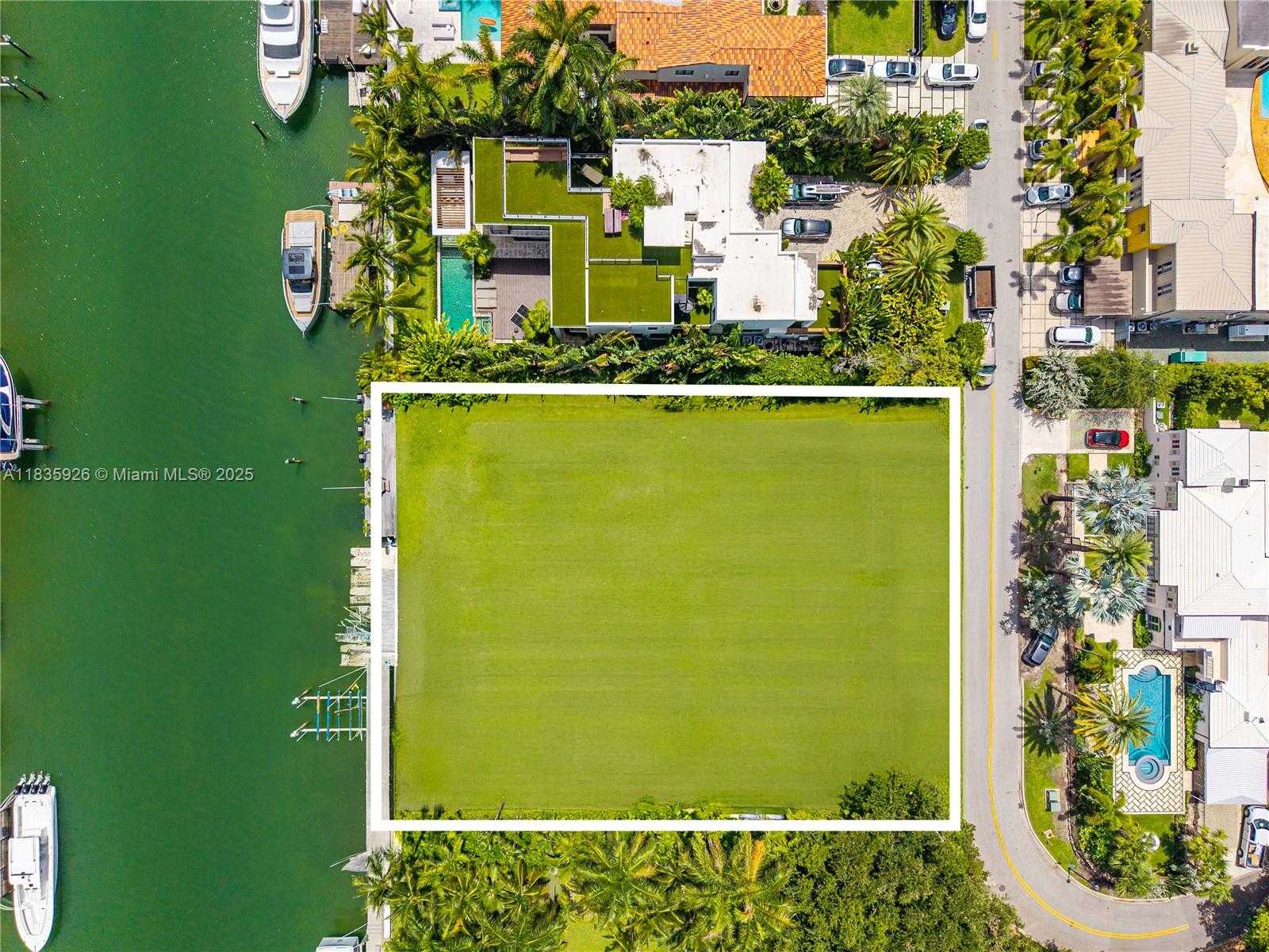 Small Image of 1839 WEST 24TH STREET, Miami Beach Number 3