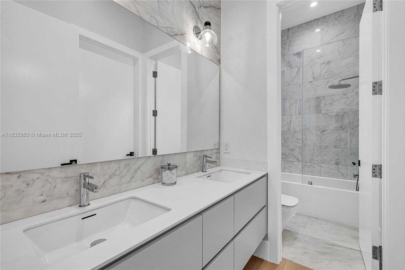 Small Image of 7699 SOUTH WEST 118TH ST, Pinecrest Number 21