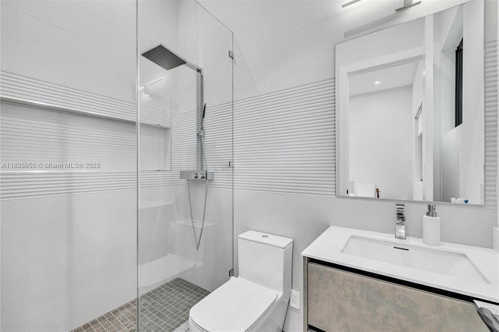 Small Image of 7699 SOUTH WEST 118TH ST, Pinecrest Number 26