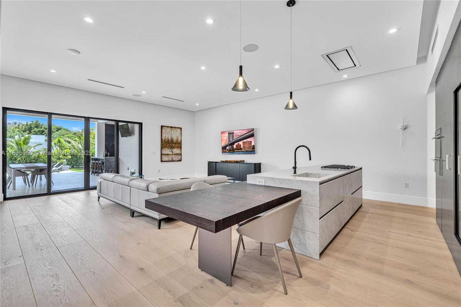 Small Image of 7699 SOUTH WEST 118TH ST, Pinecrest Number 8