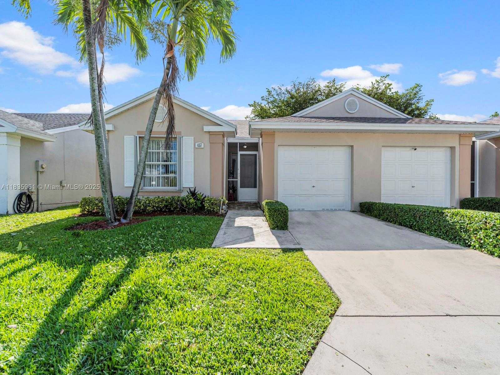 Small Image of 437 SOUTH EAST 22ND DR, Homestead Number 2