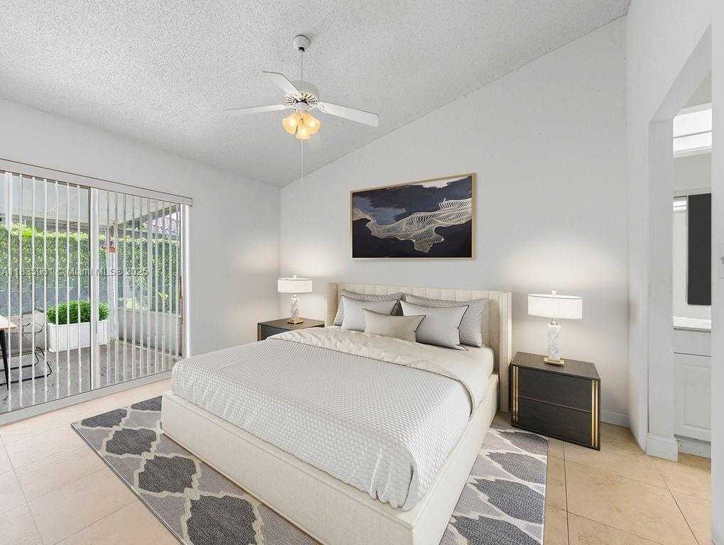 Small Image of 437 SOUTH EAST 22ND DR, Homestead Number 9