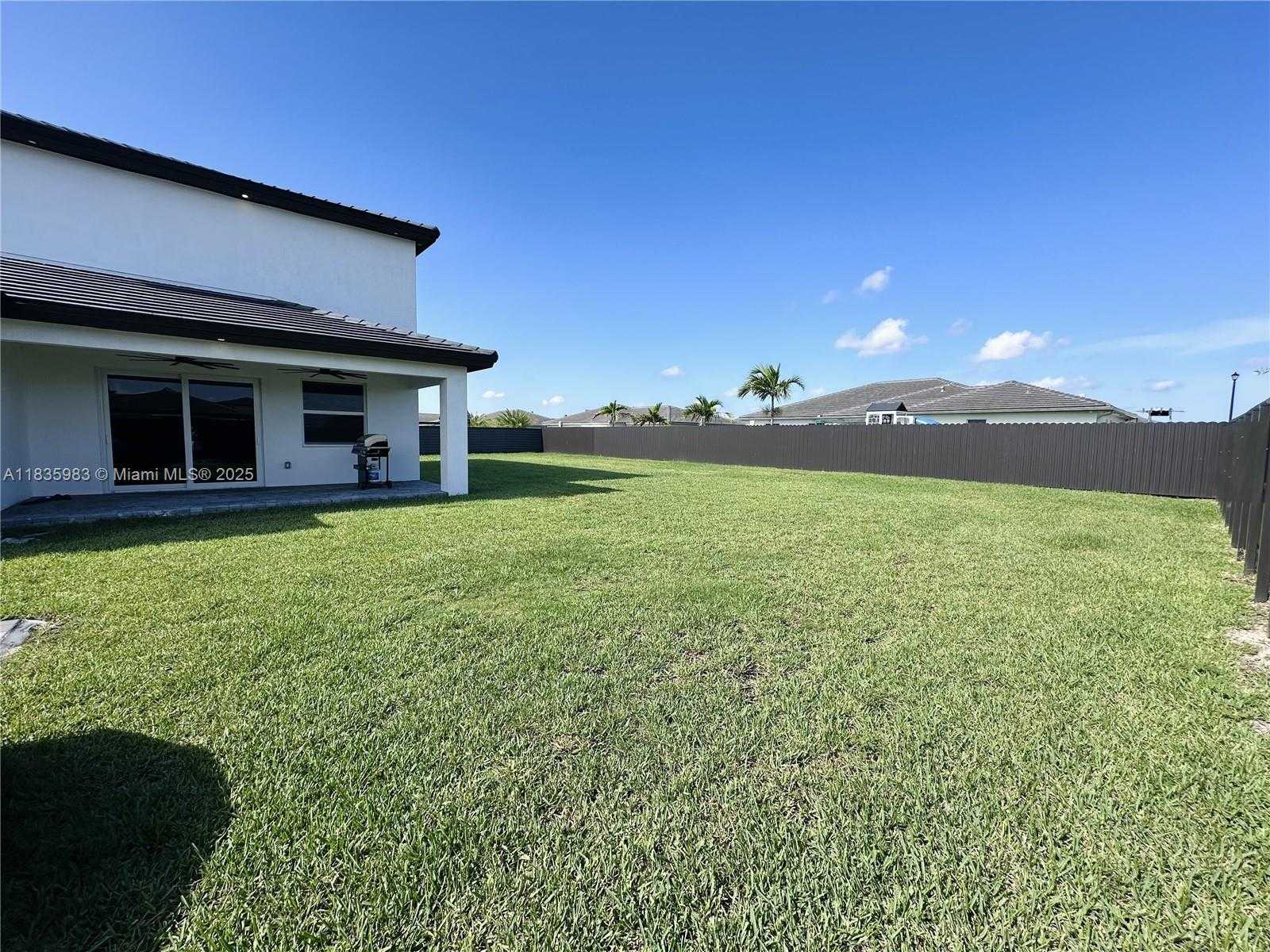 Small Image of 29151 SOUTH WEST 168TH CT, Homestead Number 44
