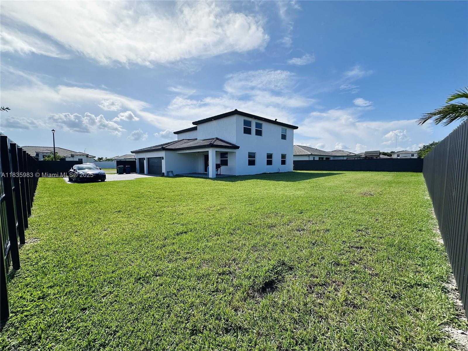 Small Image of 29151 SOUTH WEST 168TH CT, Homestead Number 45