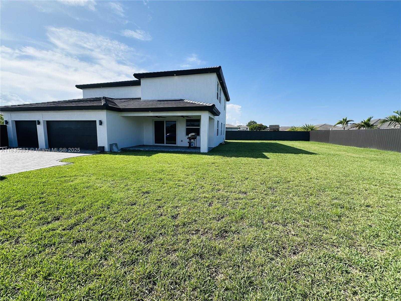 Small Image of 29151 SOUTH WEST 168TH CT, Homestead Number 49