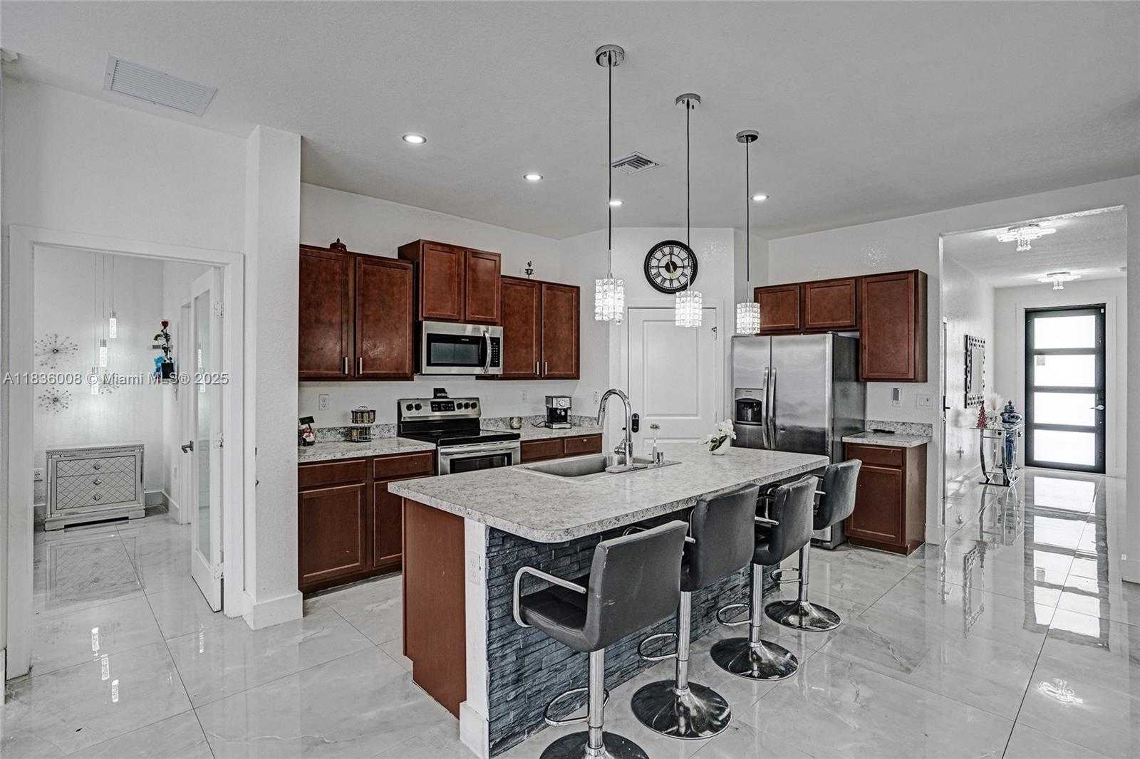 Small Image of 27563 SOUTH WEST 133RD AVE, Homestead Number 19