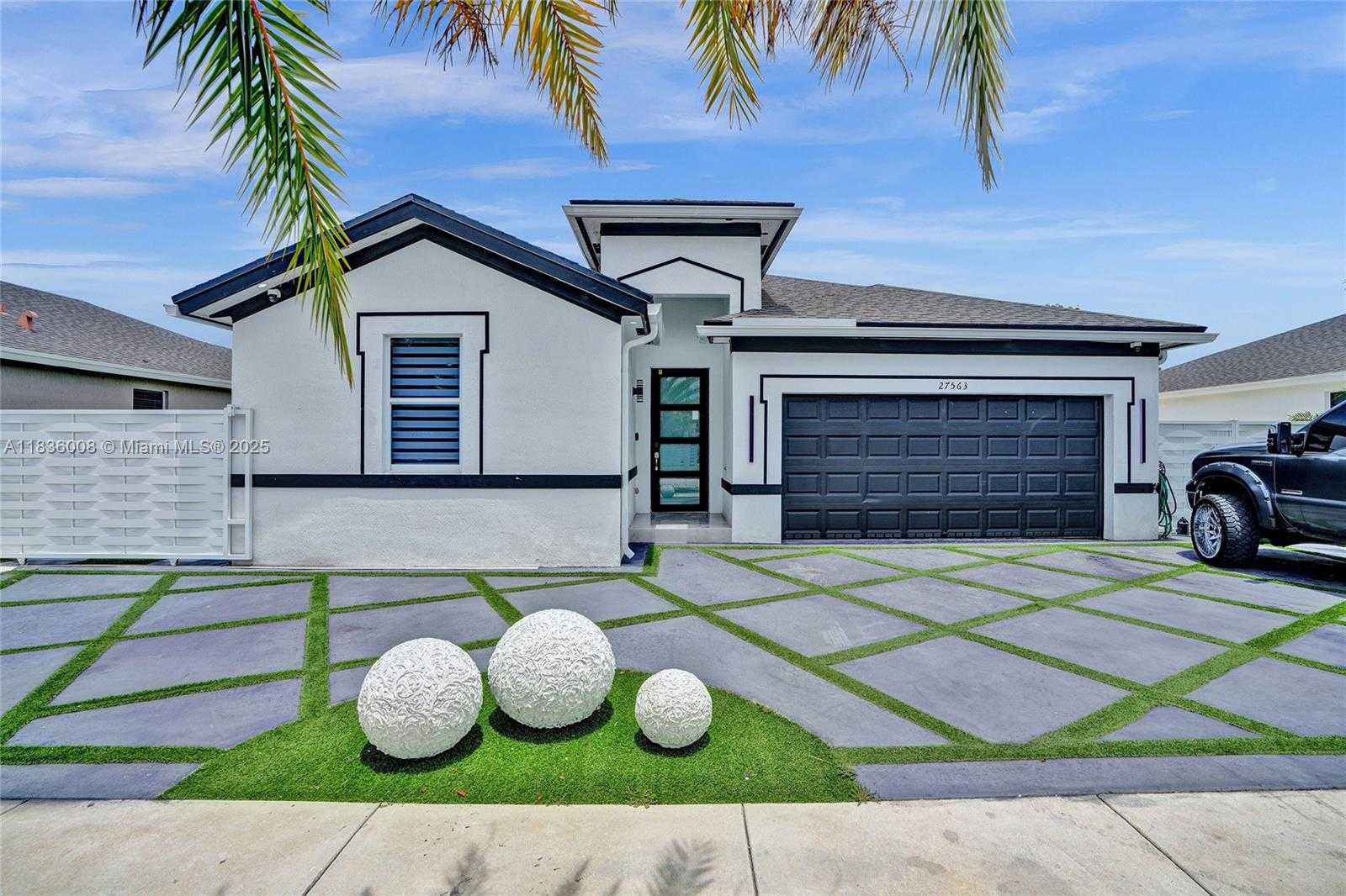 Small Image of 27563 SOUTH WEST 133RD AVE, Homestead Number 2