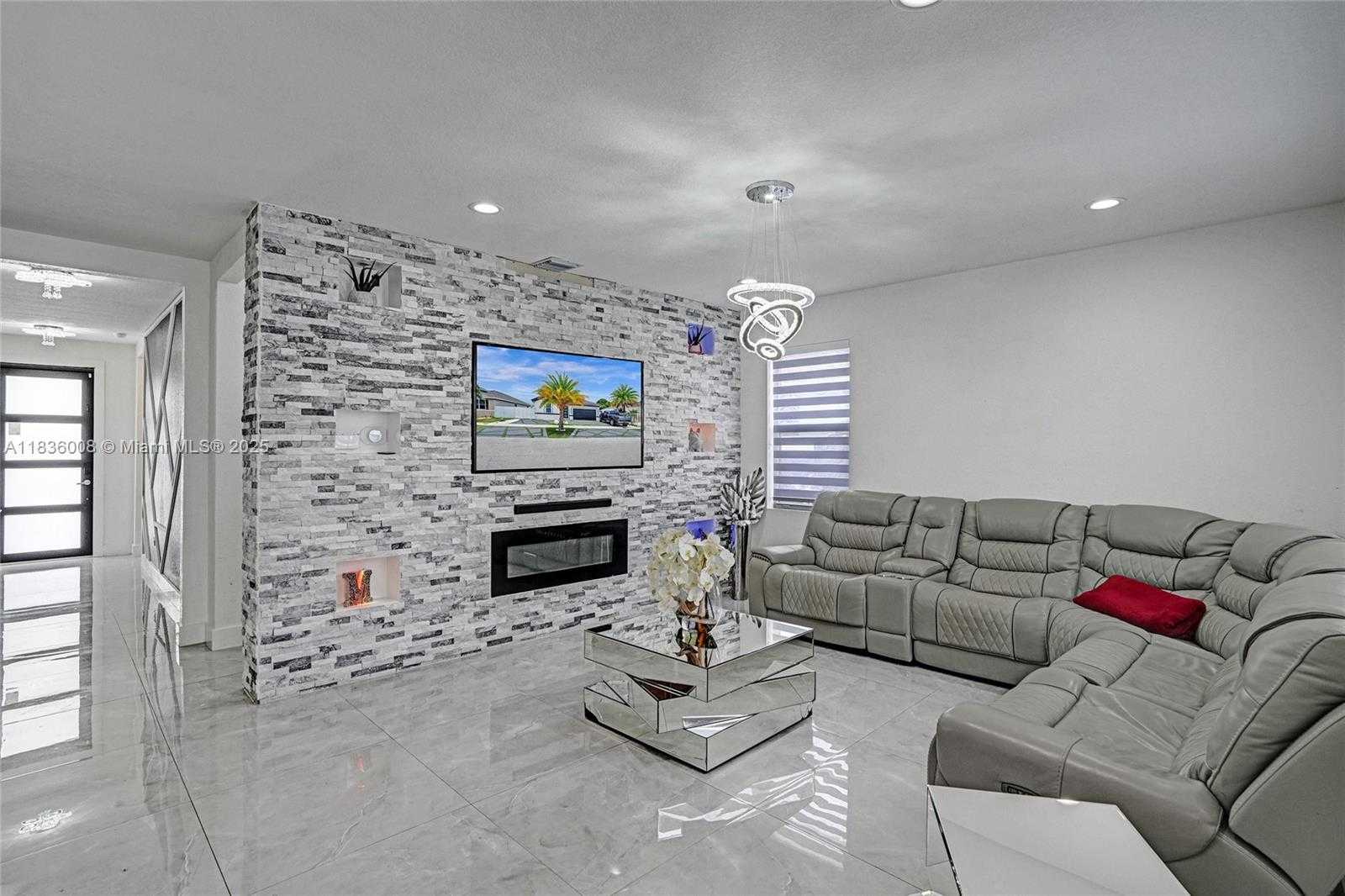 Small Image of 27563 SOUTH WEST 133RD AVE, Homestead Number 20
