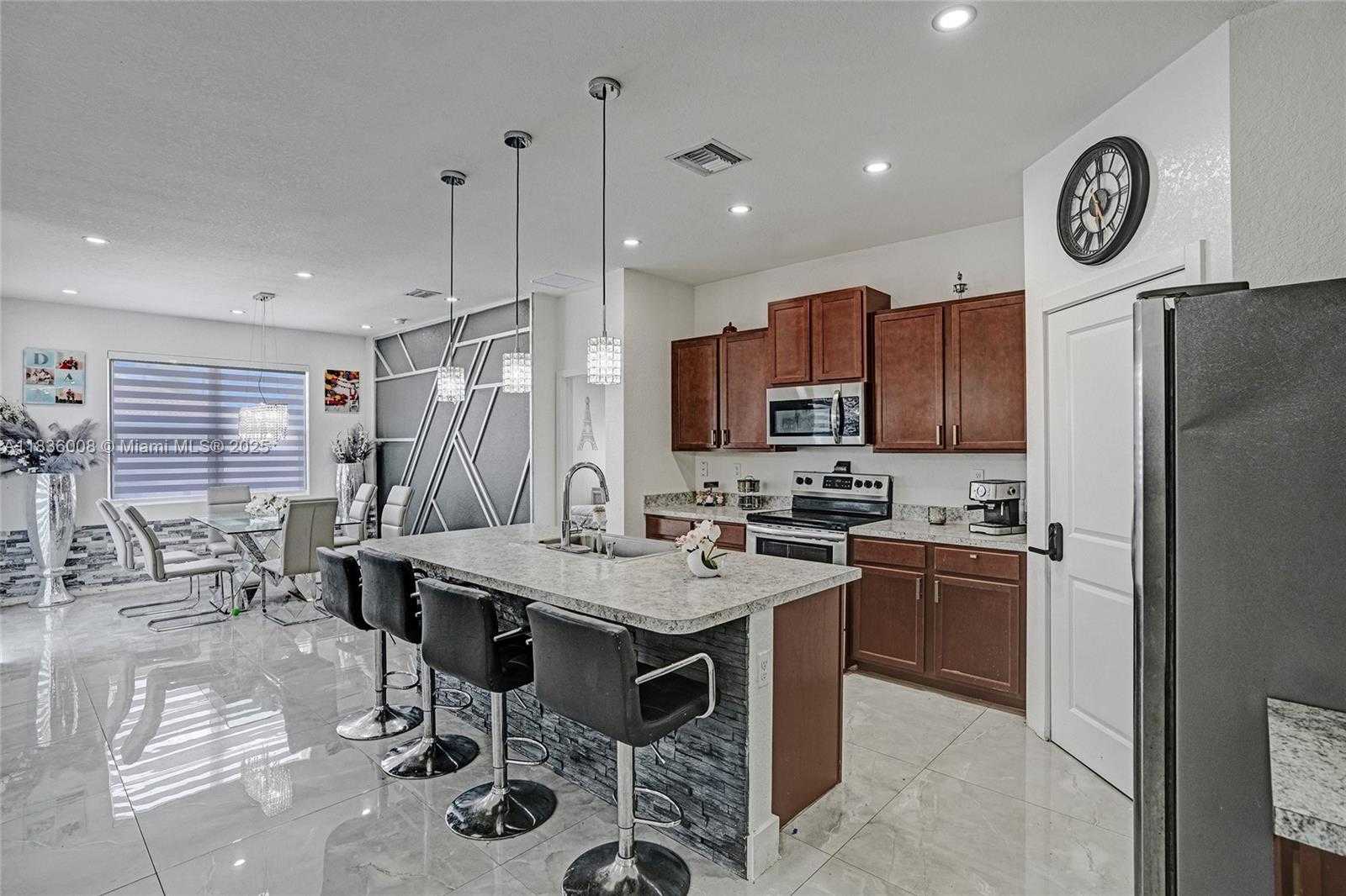 Small Image of 27563 SOUTH WEST 133RD AVE, Homestead Number 24
