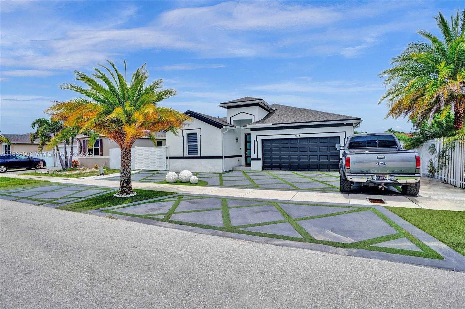 Small Image of 27563 SOUTH WEST 133RD AVE, Homestead Number 3