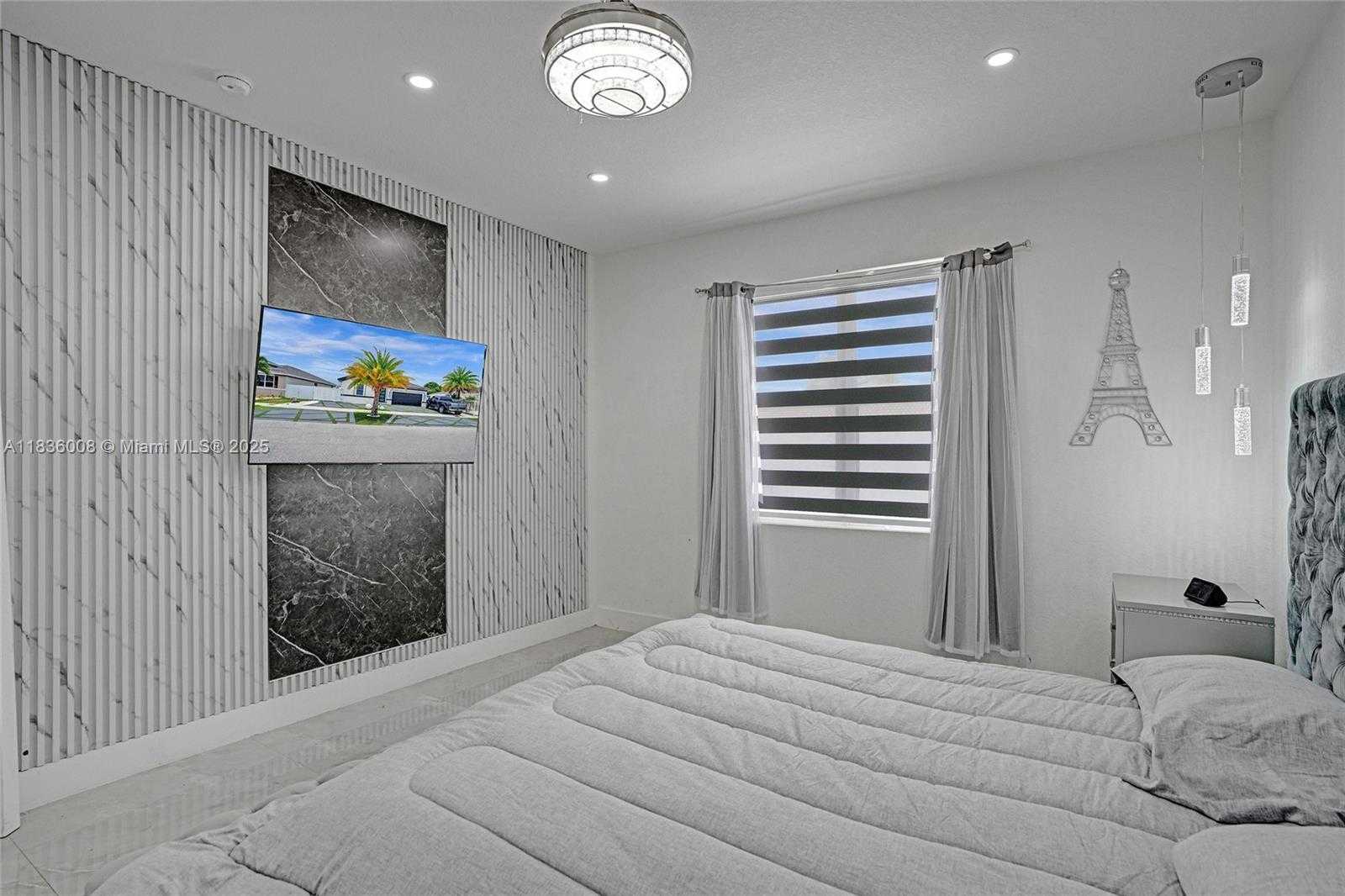 Small Image of 27563 SOUTH WEST 133RD AVE, Homestead Number 31