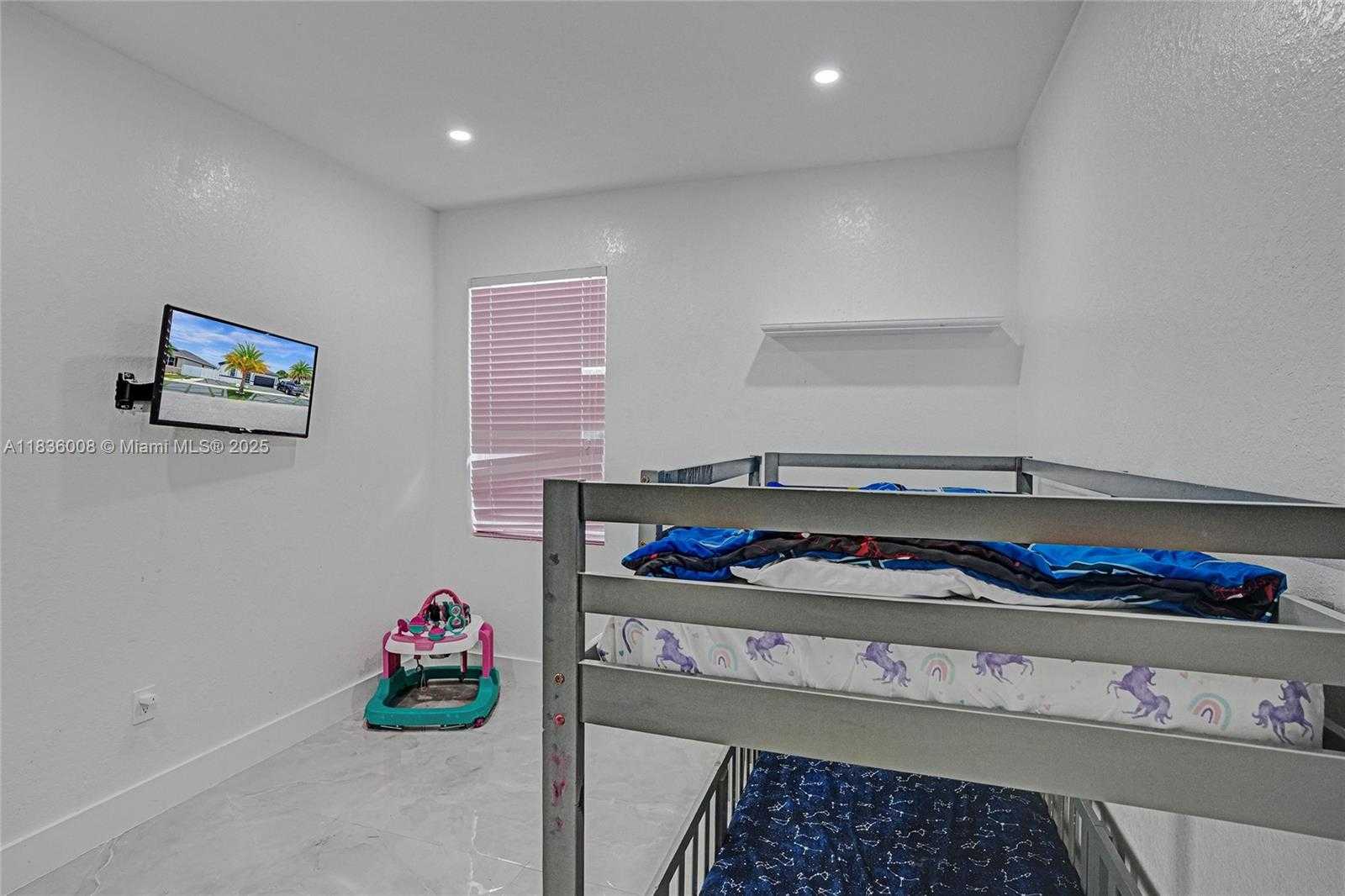 Small Image of 27563 SOUTH WEST 133RD AVE, Homestead Number 35