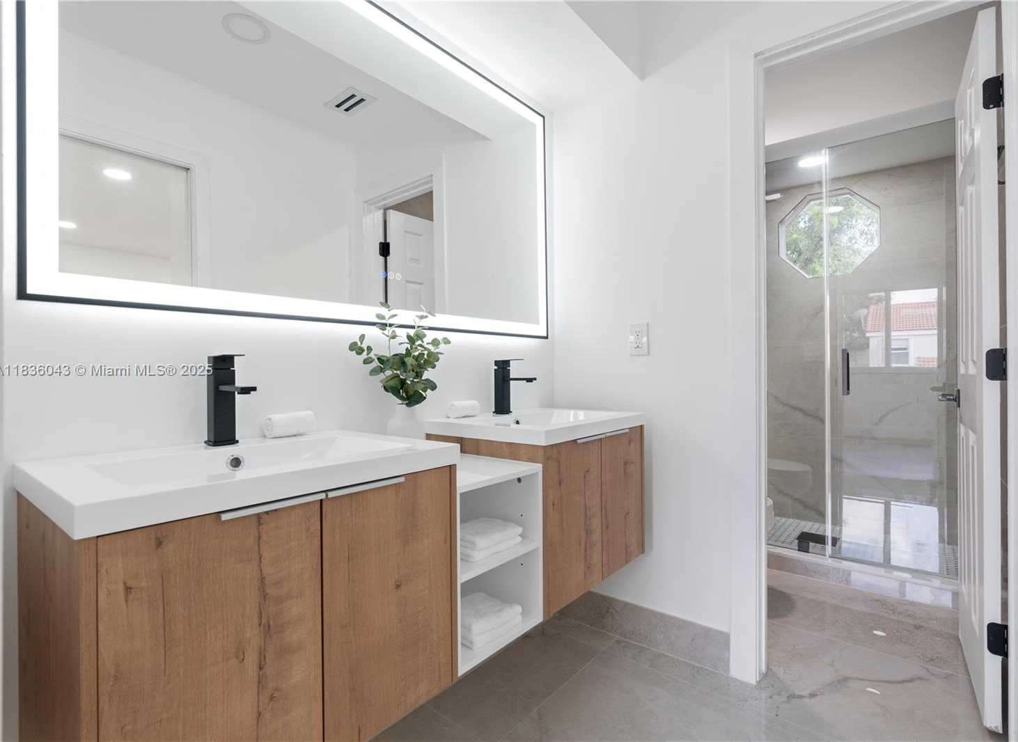 Small Image of 10204 CARACAS ST, Cooper City Number 18