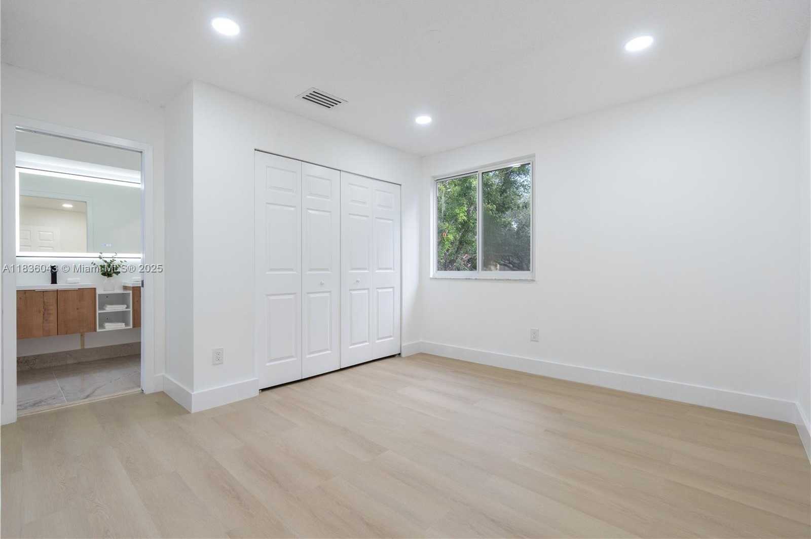 Small Image of 10204 CARACAS ST, Cooper City Number 20