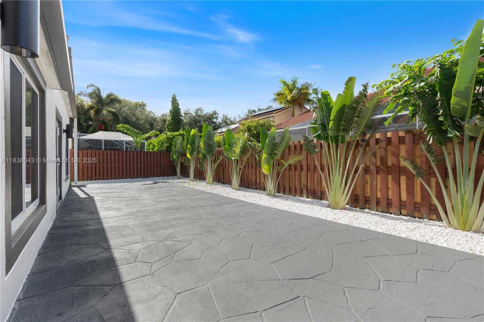 Small Image of 10204 CARACAS ST, Cooper City Number 24