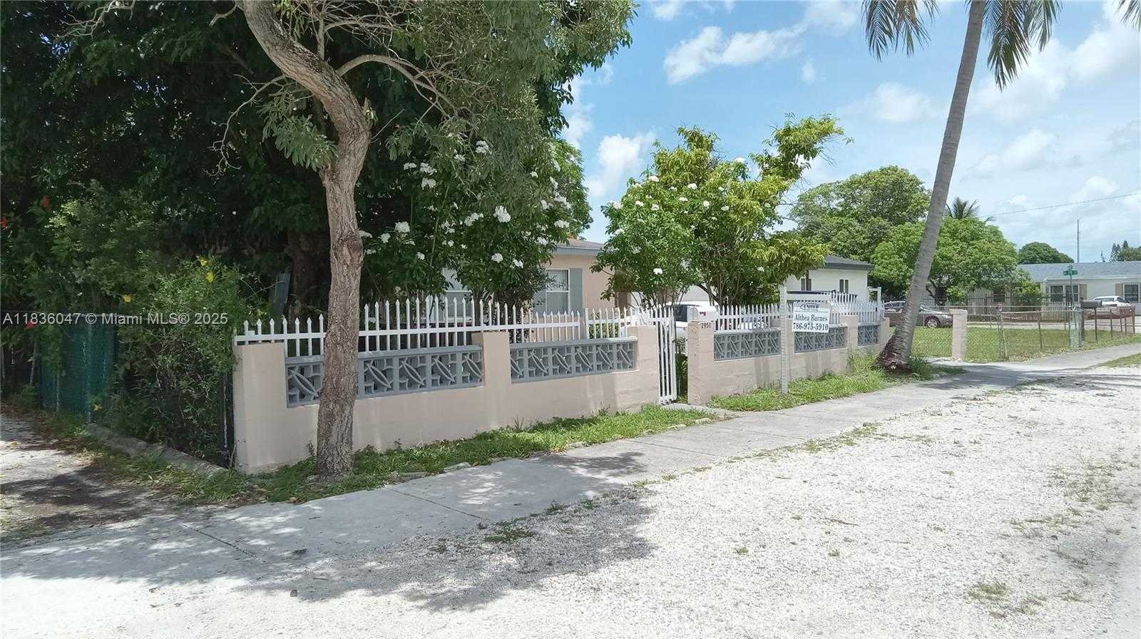 Small Image of 2951 NORTH WEST 151ST TER, Miami Gardens Number 30