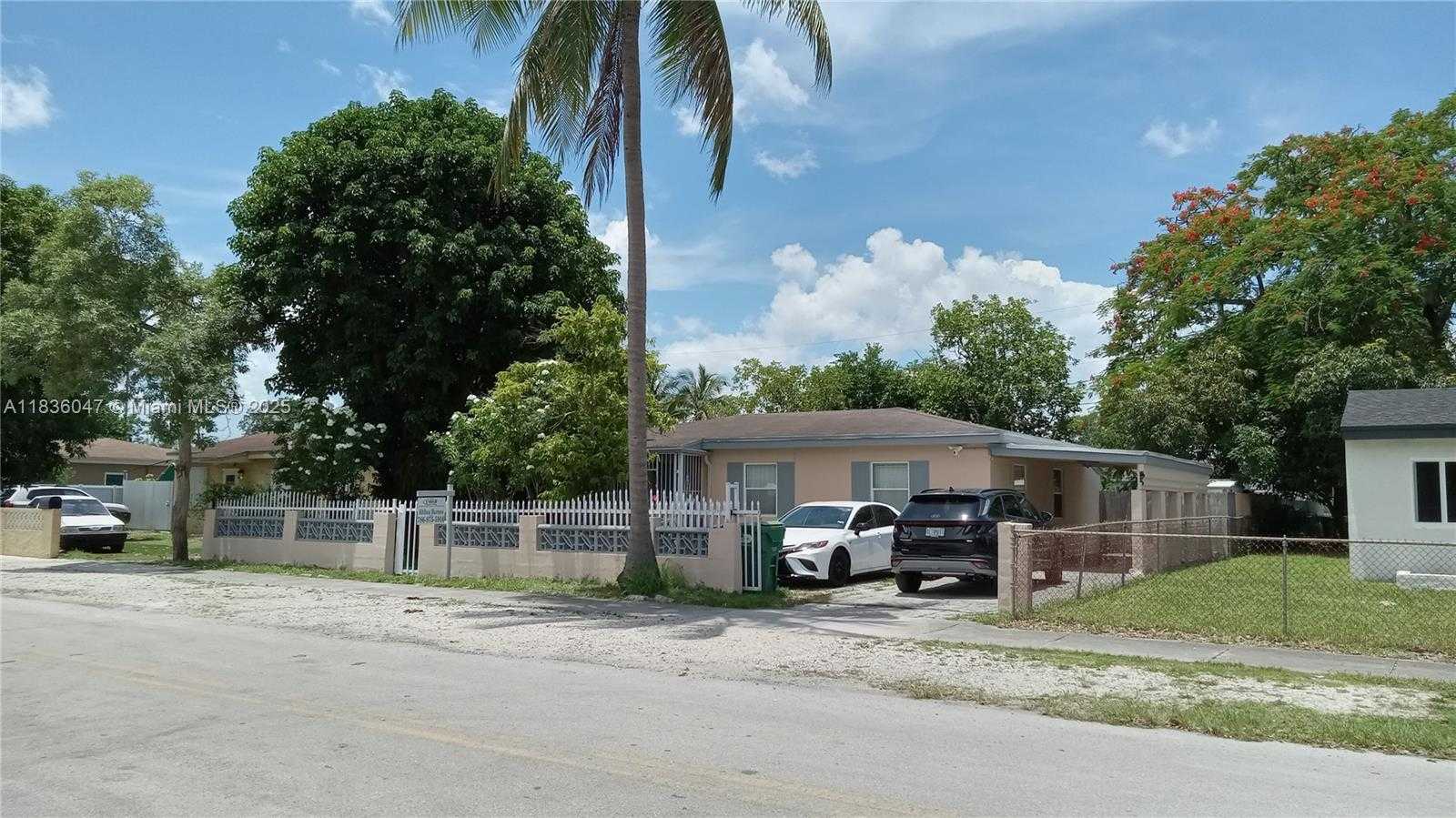 Small Image of 2951 NORTH WEST 151ST TER, Miami Gardens Number 32