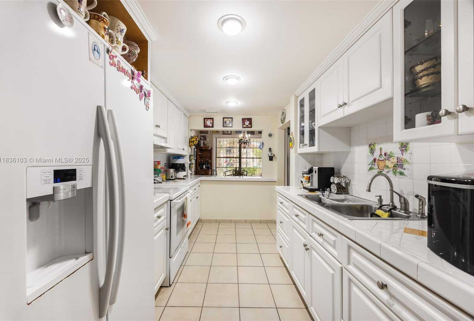 Small Image of 811 SOUTH WEST 25TH RD, Miami Number 16