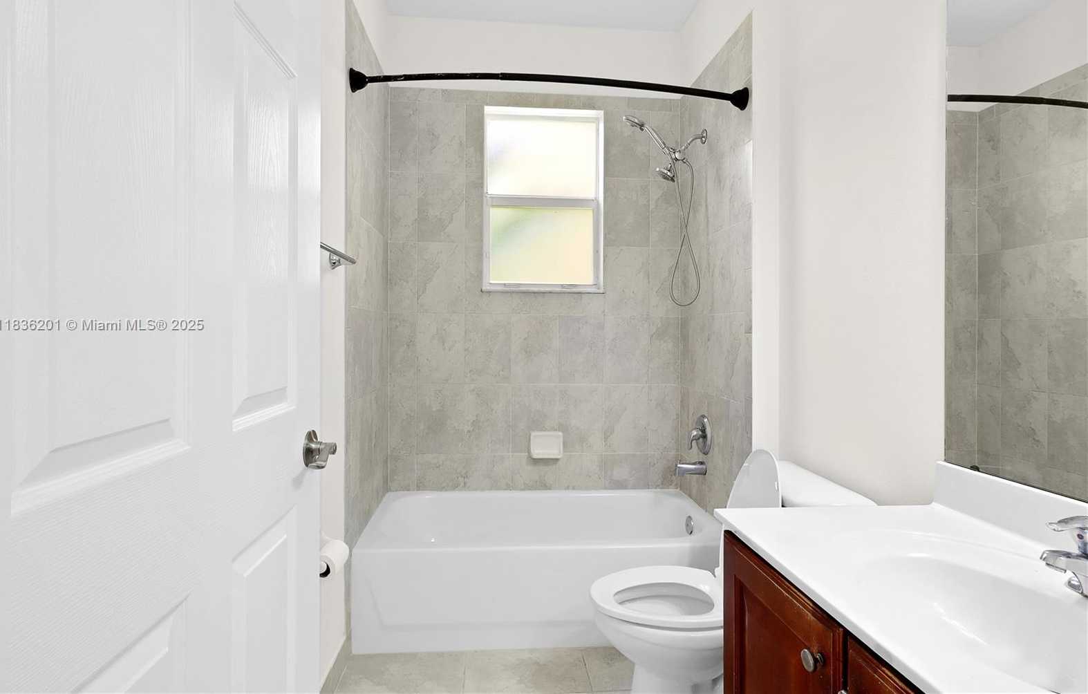 Small Image of 798 QUARTZ TER, West Palm Beach Number 15